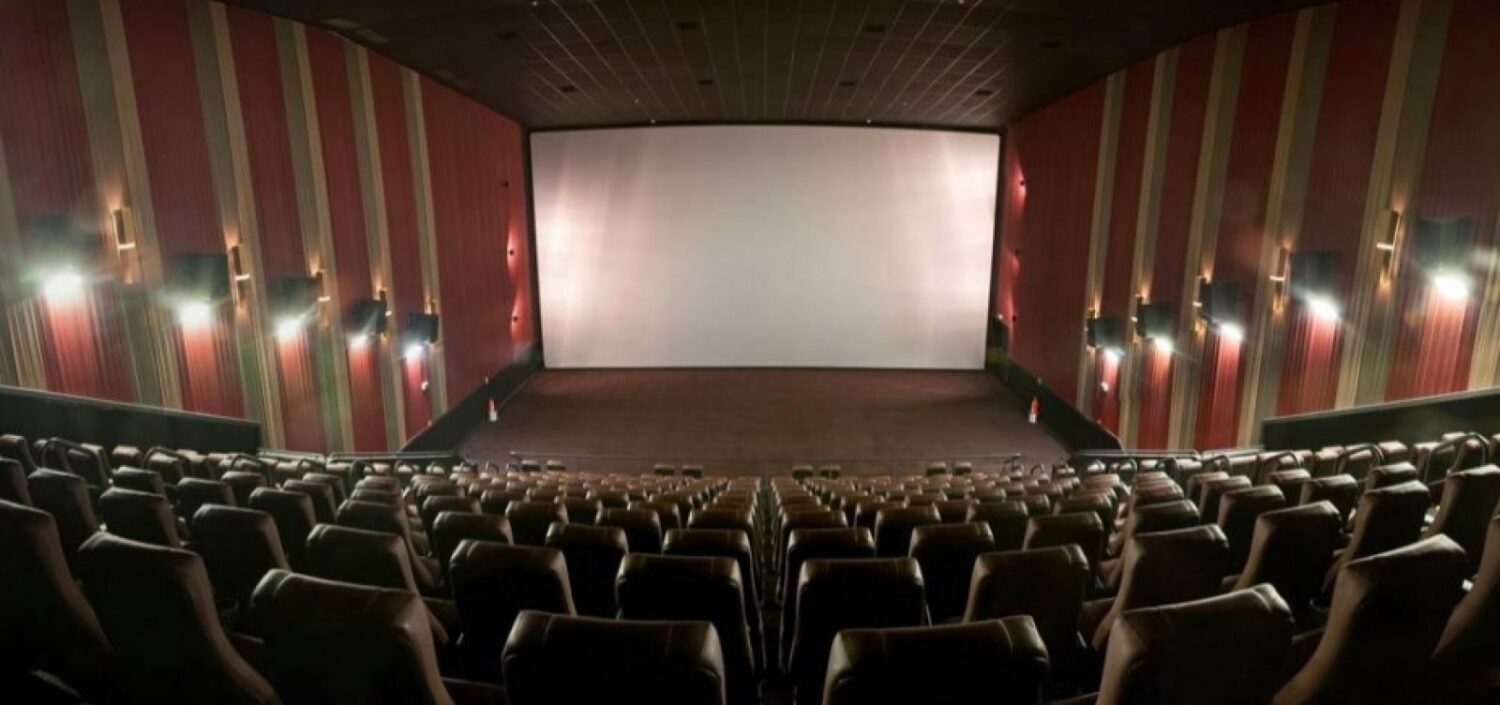 Após ingressos a R10, cinemas brasileiros têm terceiro maior público do ano Lapa News Após ingressos a R10, cinemas brasileiros têm terceiro maior público do ano Lapa News