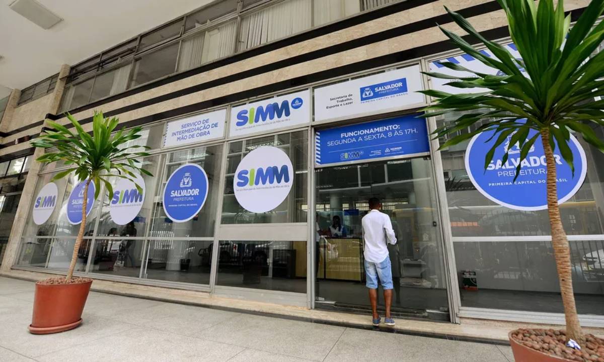 Veja as vagas de emprego do SineBahia para Salvador e Lauro de