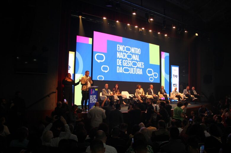 Gestores municipais