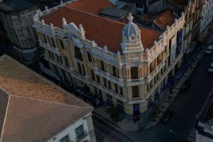 mercado do tira