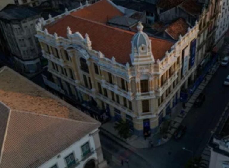 mercado do tira