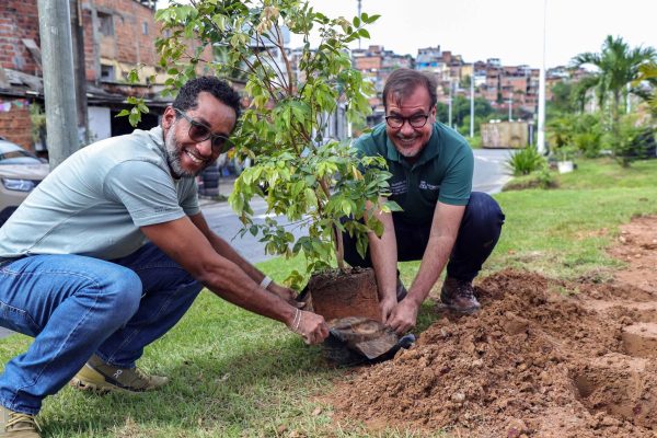 01_06_2026_Ambientaliza-2026-Projeto-microfloresta_SECIS_Fot-Bruno-Concha_Secom_Pms-15-2048x1365