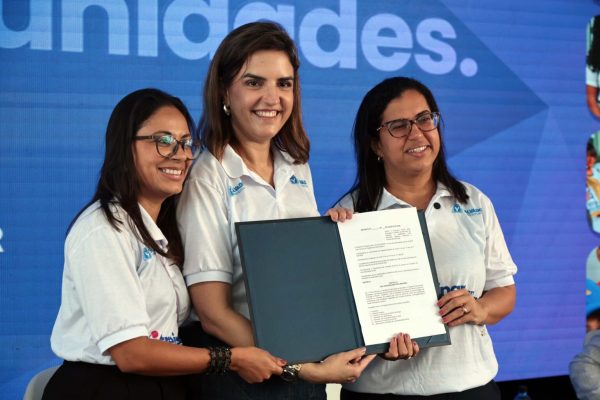 04_08_2026_Cerimonia-de-certificacao-do-programa-treinar-para-empregar_Fot-Bruno-Concha_Secom_Pms-20-1536x1024