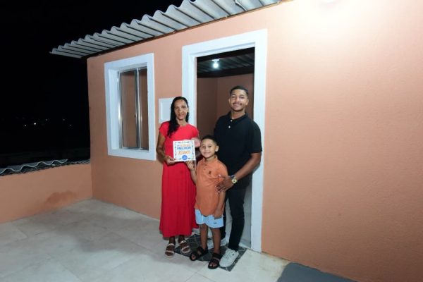 100 casas