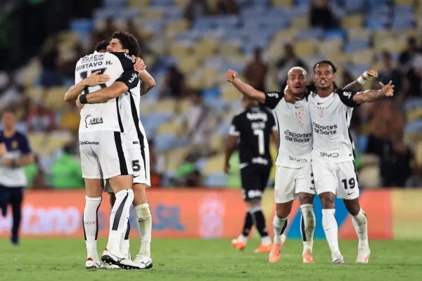 11023678-corinthians-v-vasco-da-gama-copa-do-brasil-2025-final-2048x1366
