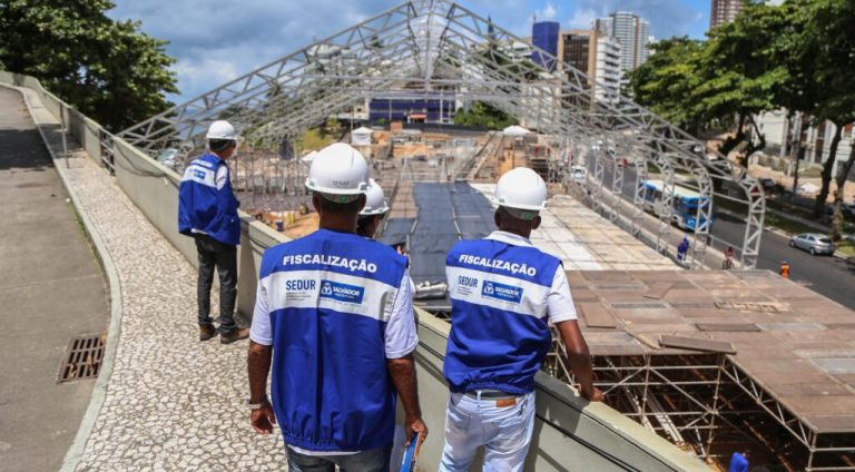 11_01_2020_Fiscalizacao-Estruturas-Carnaval-2020_SEDUR-_Fot-Bruno-Concha_Secom_Pms-17-1024x683