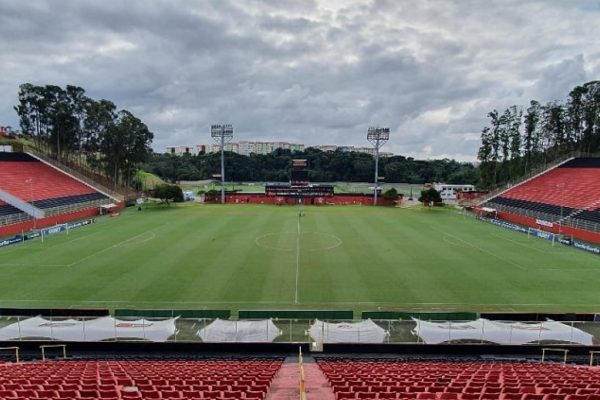 127323,classificado-vitoria-vai-estrear-fase-final-de-serie-c-contra-paysandu-veja-tabela-3