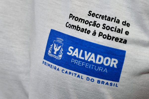 17_05_2022_Cadastro-CRAS-Guerreira-Zeferina_Foto_Jefferson-Peixoto_Secom_Pms-14-1024x683