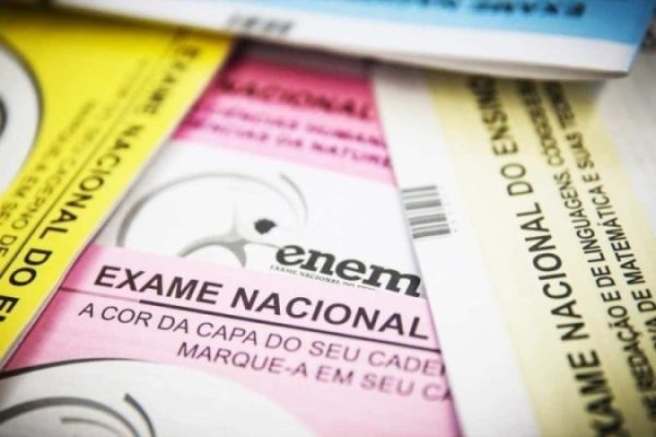 1_enem_esse-38051690
