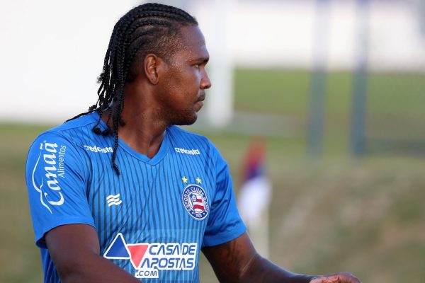2021_bahia_rodallega_atacante_treino