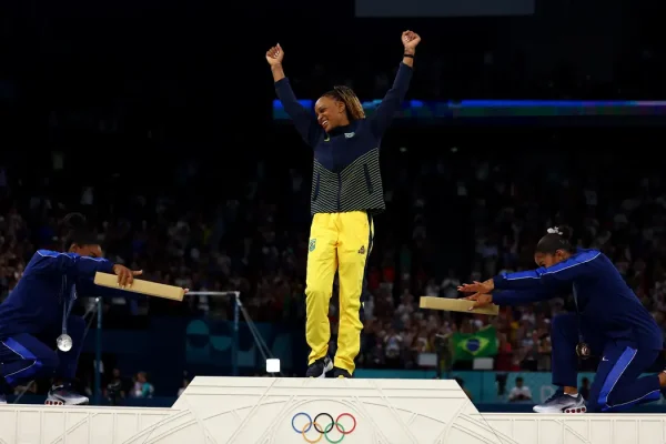 2024-08-05t135633z_1824217827_up1ek8512q7nm_rtrmadp_3_olympics-2024-artisticgymnastics