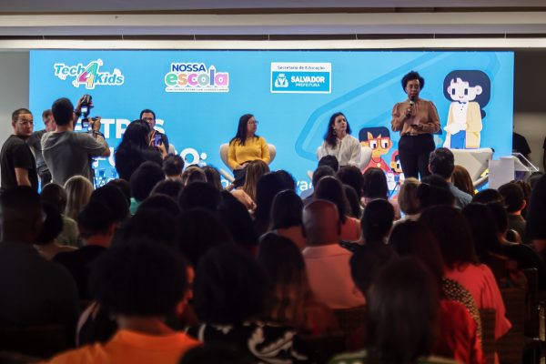 23_04_2026_SMED-anuncia-lancamento-Campanha-2026-Plataforma-TECH4KIDS_Fot-Bruno-Concha_Secom_Pms-11-1-2048x1365