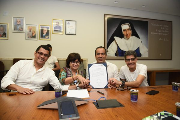 27_12_2024_Prefeito_Bruno_Reis_Assinatura_Requalificacao_Centro_Geriatria_Osid_Foto_Betto_Jr_Secom_PMS (8) (1)