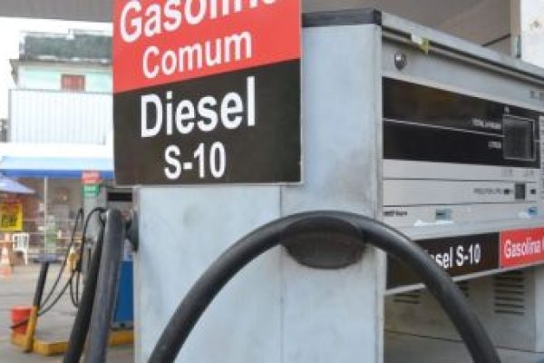 5e00b42919741_diesel- Romildo