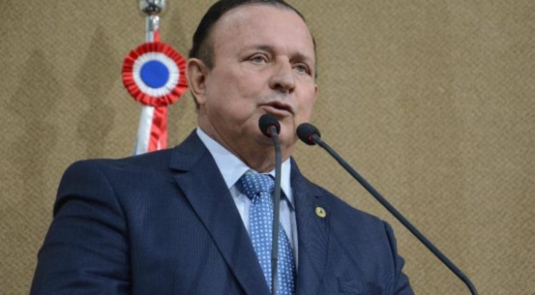 750_servico-publico-feriado_202110229132188