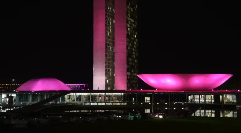931243-campanha outubro rosa_6187_1 (1)