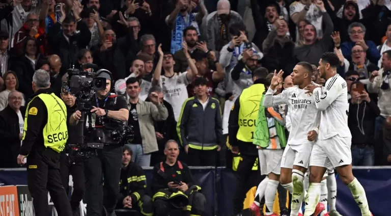 AFP__20250219__36Y64EV__v1__HighRes__FblEurC1RealMadridManCity-scaled-aspect-ratio-512-320