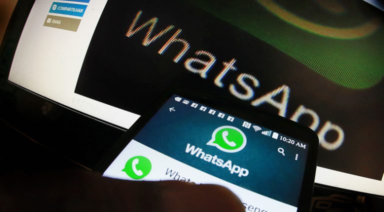 São Paulo- SP- Brasil- 17/12/2015- Por decisão judicial, as operadoras de telefonia móvel foram obrigadas a bloquear pelo período de 48 horas, em todo o Brasil, o aplicativo de troca de mensagens Whatsapp. A medida foi determinada pela 1ª Vara Criminal de São Bernardo do Campo (SP), na tarde de ontem (16/12) e está sendo cumprida desde a 00:00 desta quinta-feira (17/12).

Foto: Allan White/ Fotos Públicas