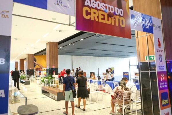 Agosto-do-credito-Lauro-de-Freitas