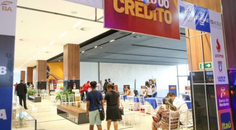 Agosto-do-credito-Lauro-de-Freitas