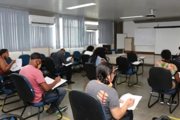 BA-Alternativa-garante-conclusao-do-ensino-medio-e0127179000202405232248-ScaleDownProportional