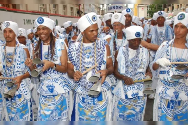 Bloco-Filhos-de-Gandhy-faz-ensaio-aberto-ao-public0030527500202309231503-6