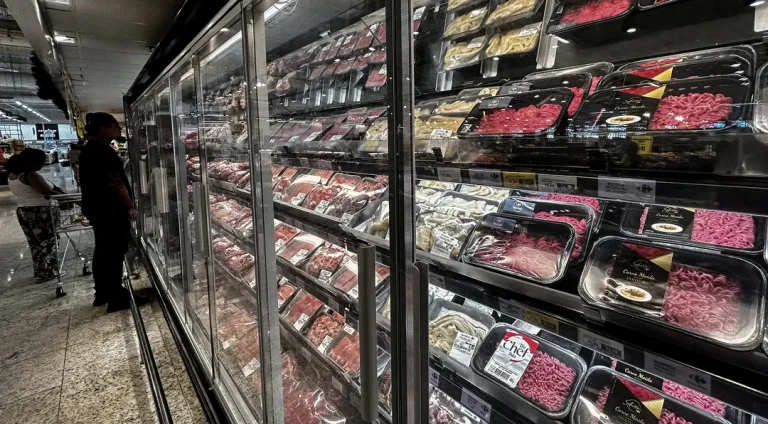 Boicote-a-carne-Abase-critica-medida-de-barreira-c0129698100202411260716-ScaleDownProportional