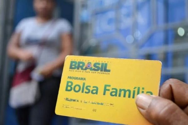 Bolsa-Família-Agência-Brasil