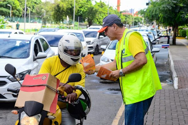 Campanhas_educação_trânsito_Salvador__Fotos__Jefferson_Peixoto__Secom_PMS (6)