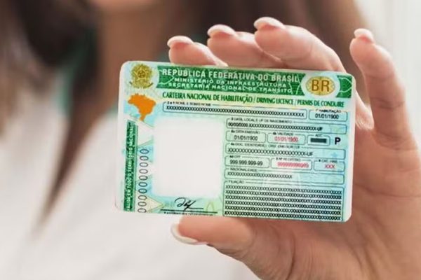 CNH pode ficar mais barata se o projeto for aprovado — Foto: Contran