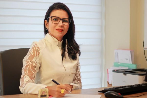 Carolina Argolo, mastologista do Grupo CAM