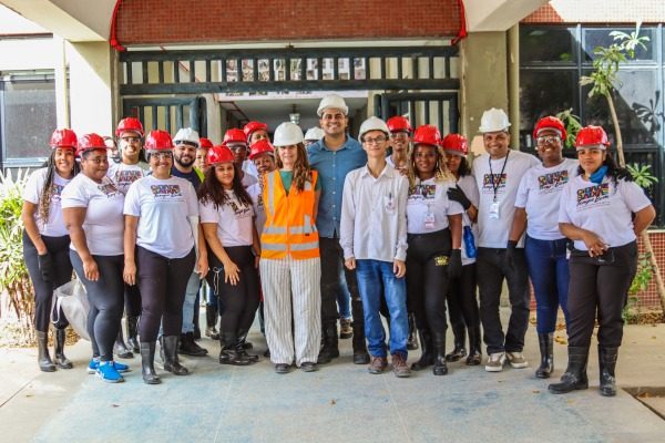 Construa com elas ascom conder