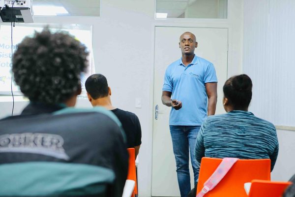 Curso-Treinar-para-Empregar-Simm-Semdec-Foto-LucasMoura-Secom-PMS-3-1536x1024