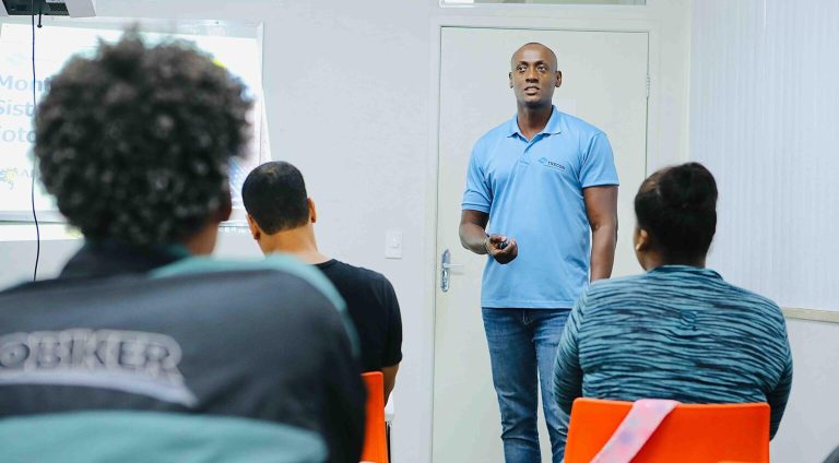 Curso-Treinar-para-Empregar-Simm-Semdec-Foto-LucasMoura-Secom-PMS-3-1536x1024