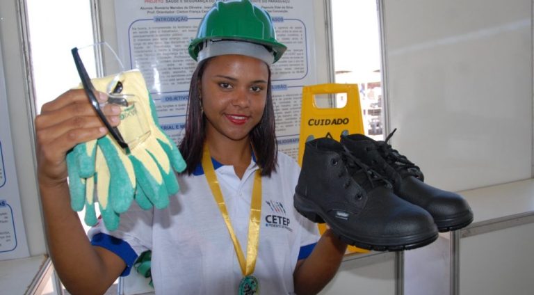 Curso-tecnico-de-nivel-medio-1068x714