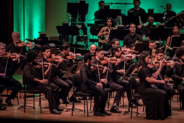Cursos-de-musica-seguem-em-formato-online_Foto-FernandoGomes-1-696x464