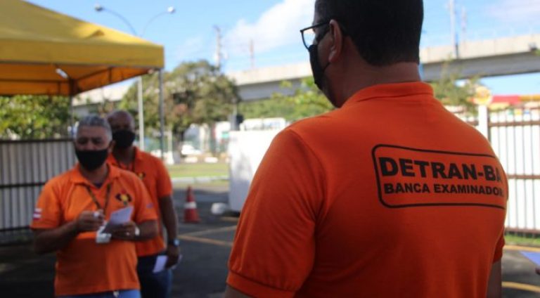 Detran_Examinadores-696x464