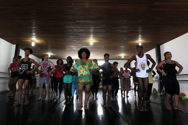 Escola-de-danca-da-Funceb-696x464