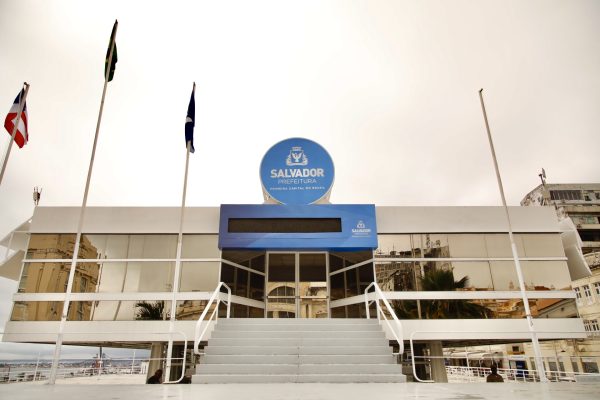 Fachada-do-Palacio-Tome-de-Souza.-Foto-Lucas-Moura.-PMS-1-1