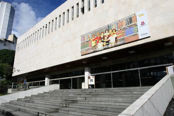 Preparação para a comemoração dos 200 anos da Biblioteca Pública do Estado da Bahia
Na foto:
Foto: Ronaldo Silva/SECOM