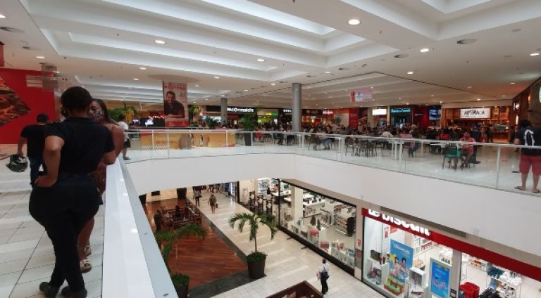 Foto-interna-Shopping-Paralela-1