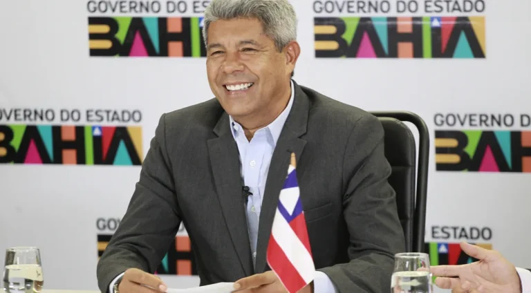 Governador-da-Bahia-decreta-feriado-ao-Servidor-Pu0129269200202410240639-ScaleDownProportional
