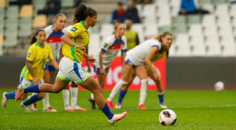 Inglaterra_x_Brasil_Jogo_14_5bdd64946b