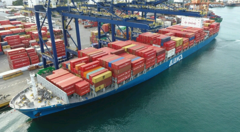 Navio-Vicente-Pinzon-da-Alianca-Logistica-chega-a-Salvador