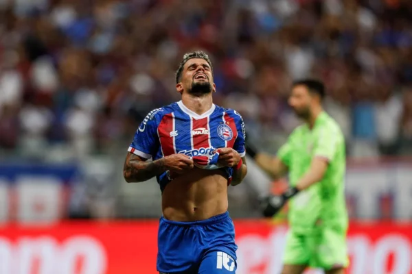 Nos-penaltis-Bahia-perde-e-esta-eliminado-do-Norde0127210400202405262029-ScaleDownProportional