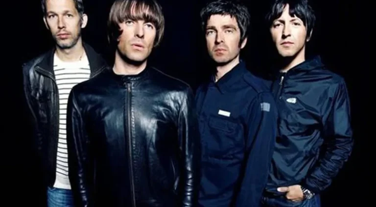 Oasis-voltou-Irmaos-Gallagher-anunciam-turne-para-0128435900202408270902-ScaleDownProportional
