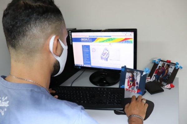 Premio-Cultura-na-Palma-da-Mao-696x464