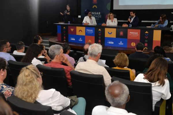 Reuniao-Unesco-Pensar-A-Cidade-Otavio-Santos-Secom-PMS-4-1024x625