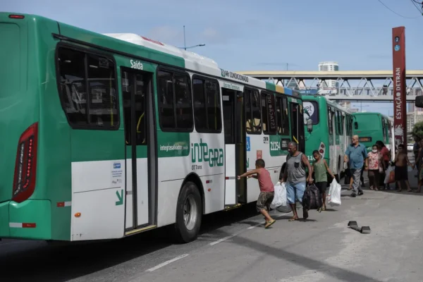 Rodoviarios-podem-travar-Salvador-nesta-sexta-veja0128099600202408020937-ScaleDownProportional