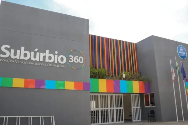 Suburbio-360_Fot-Bruno-Concha_Secom_Pms-7-2-1-1024x614.jpg